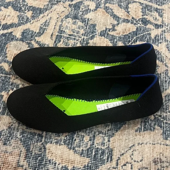 Rothy's Black Slip-On Flats with Blue Trim size 8 1/2 - Picture 6 of 12